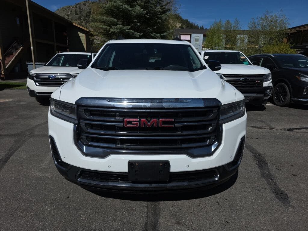 2023 GMC Acadia