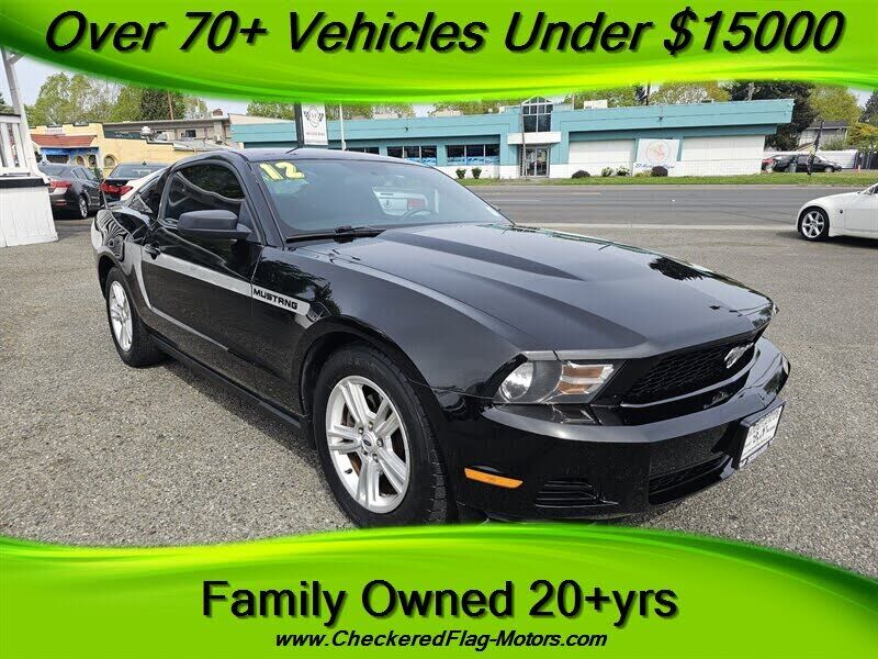 2012 FORD Mustang