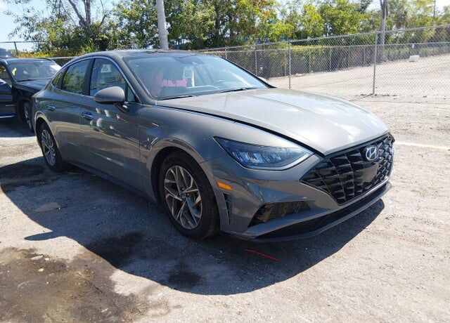 2022 HYUNDAI Sonata