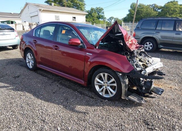 2014 SUBARU Legacy