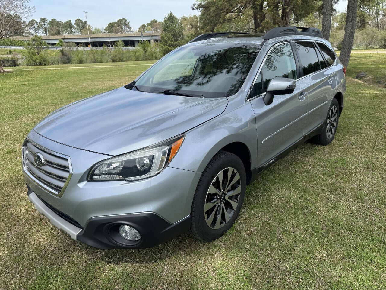 2015 SUBARU Outback
