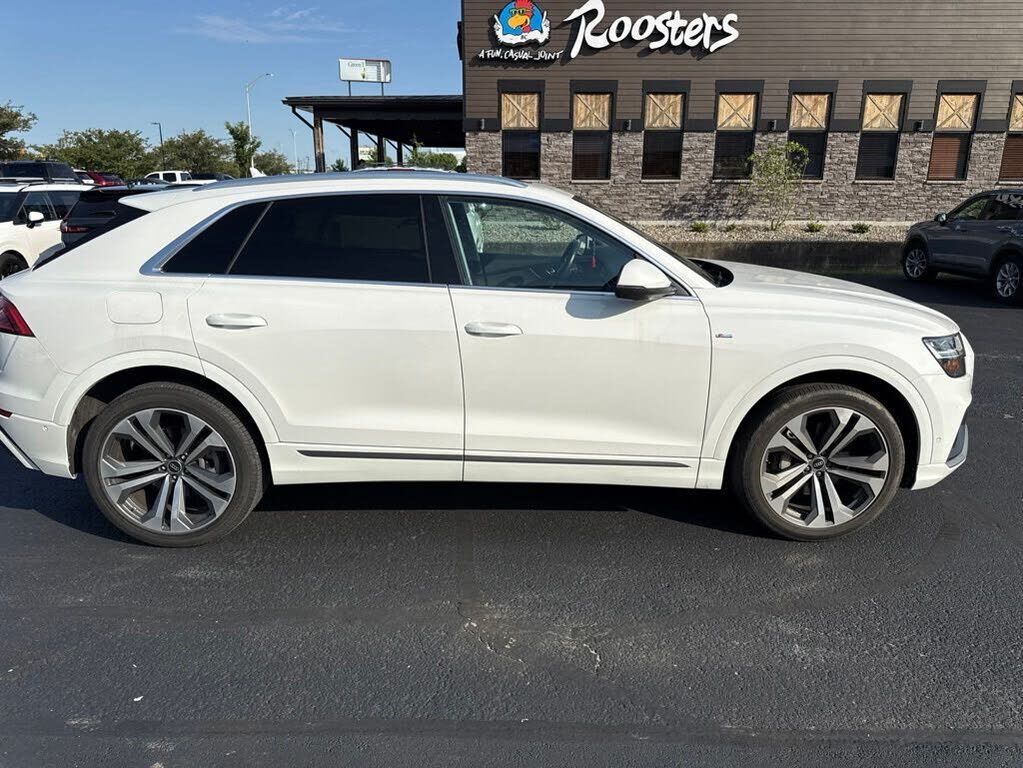 2022 Audi Q8
