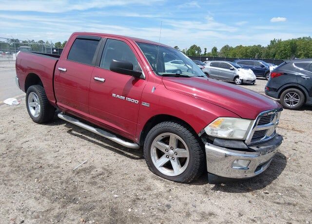 2012 DODGE Ram
