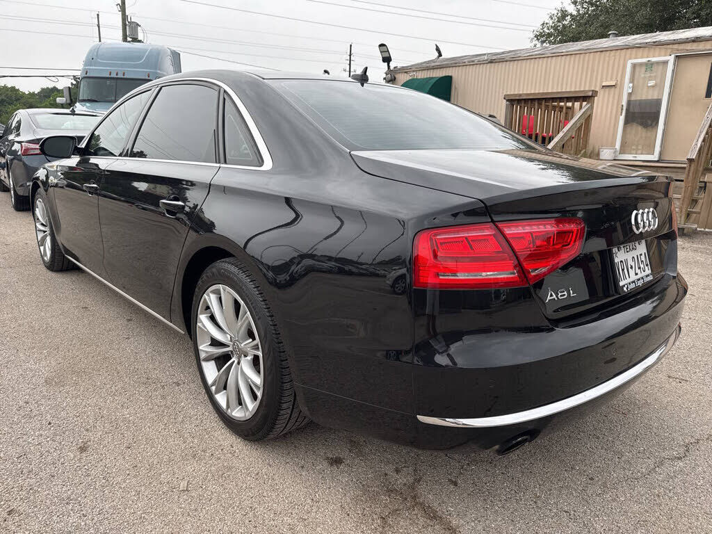2013 Audi A8