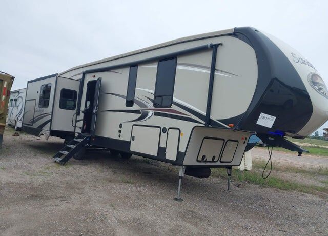 2017 FOREST RIVER Sandpiper Towables