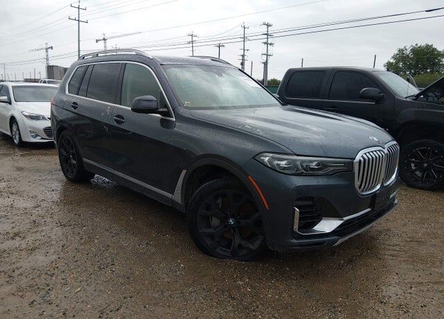 2020 BMW X7