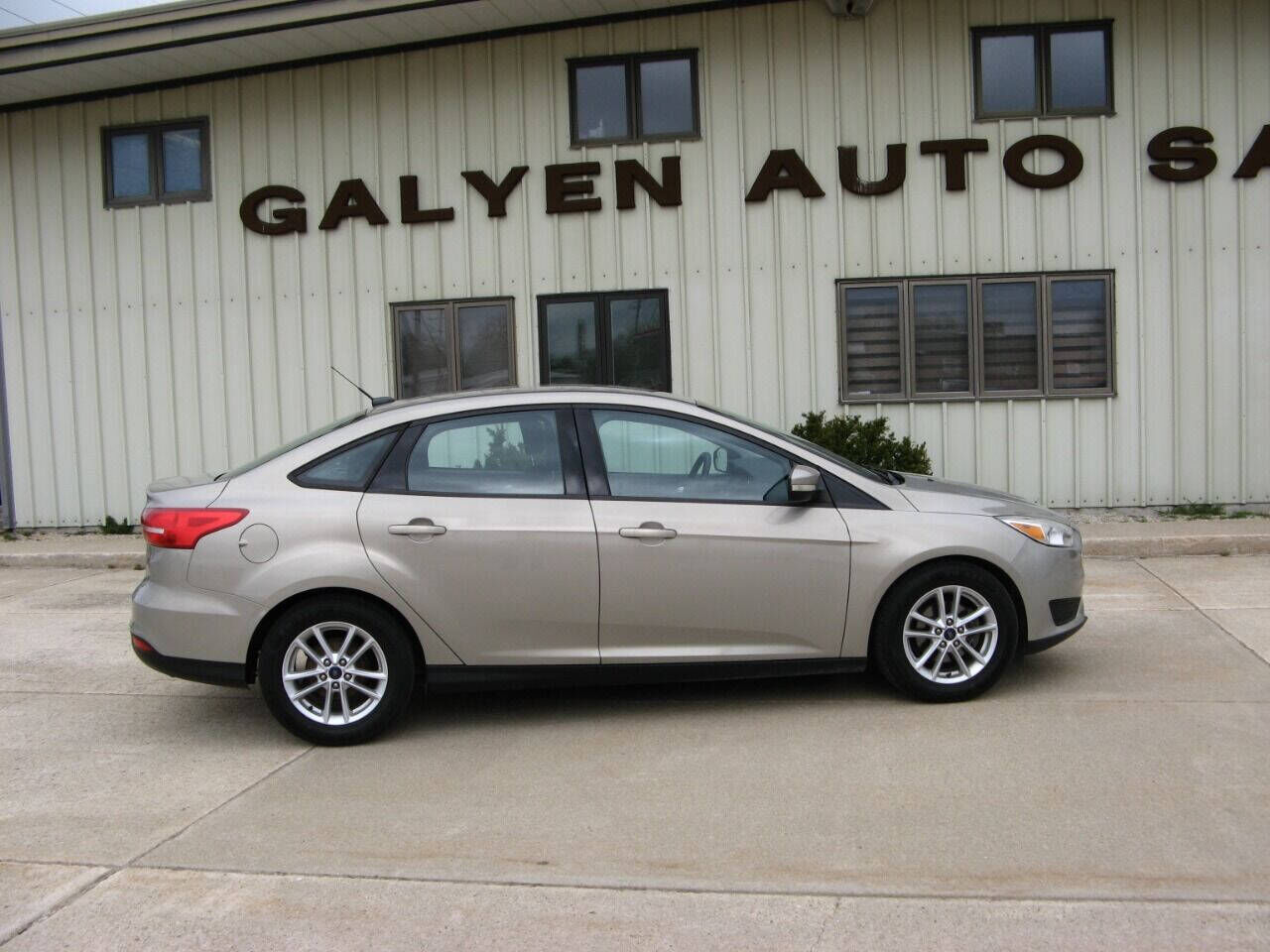 2016 FORD Focus