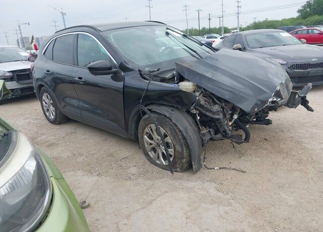 2023 FORD Escape