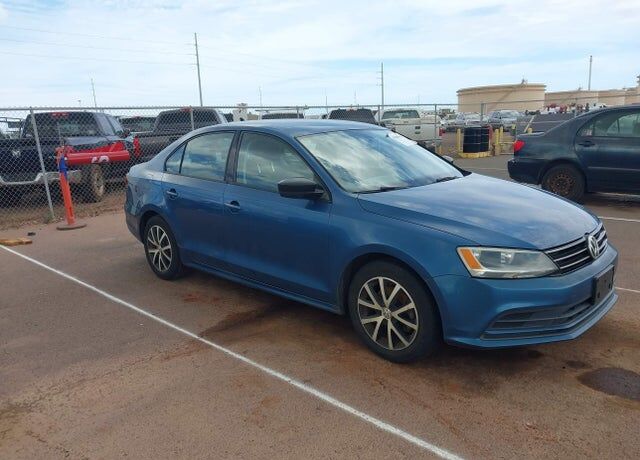 2016 VOLKSWAGEN Jetta