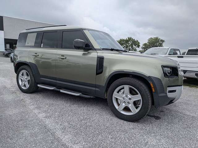 2020 LAND ROVER Defender