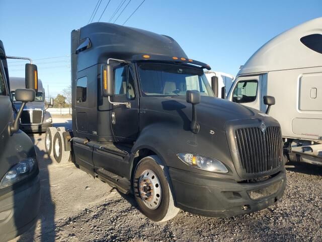 2016 INTERNATIONAL LF687