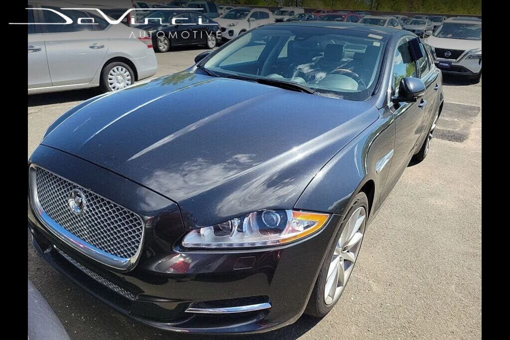 2013 JAGUAR XJ