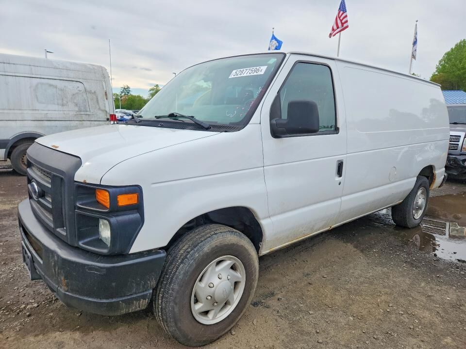 2013 FORD E-150