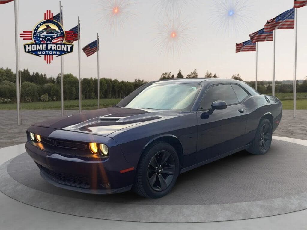 2017 DODGE Challenger