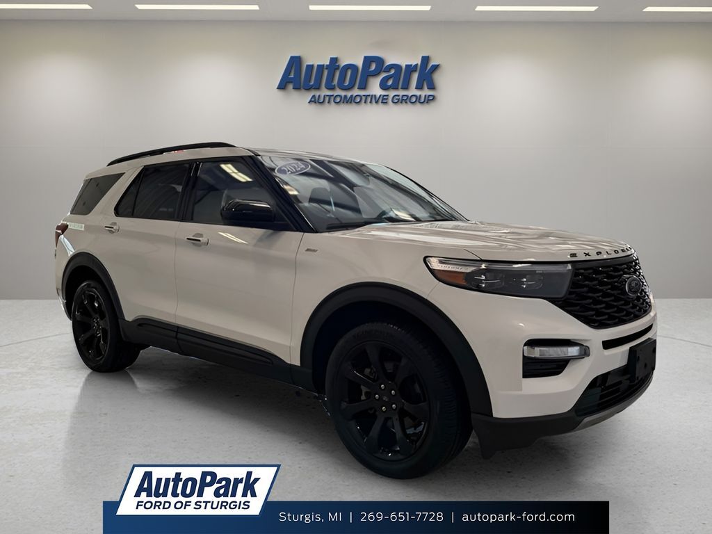 2024 FORD Explorer