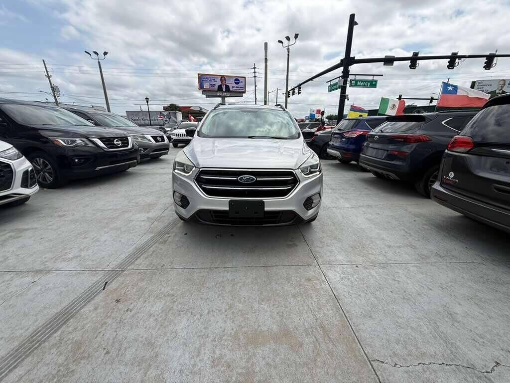 2019 FORD Escape