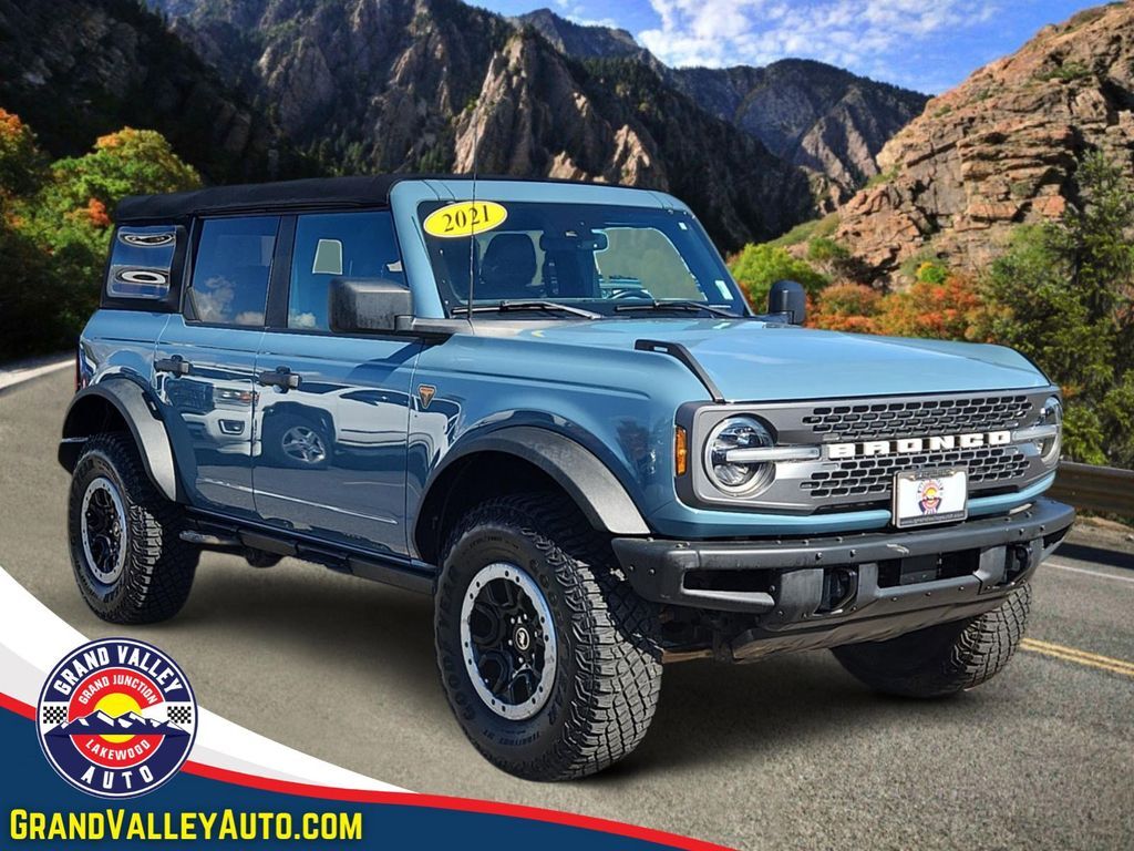 2021 FORD Bronco