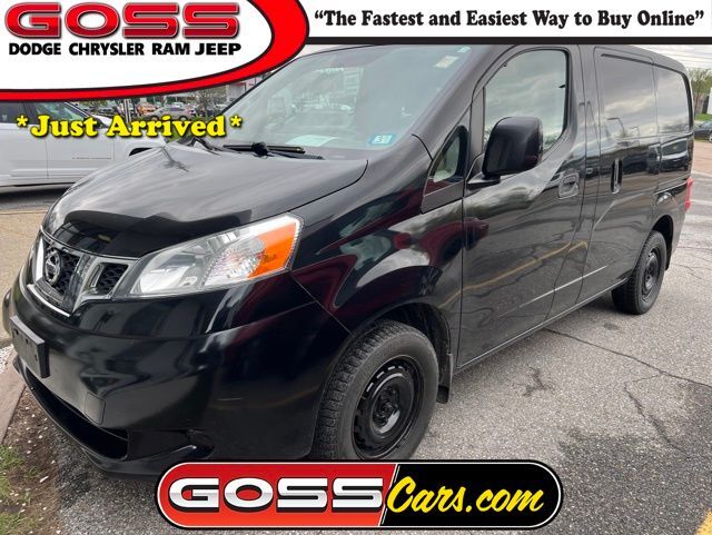 2015 NISSAN NV200