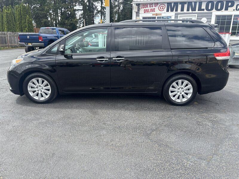 2013 Toyota Sienna