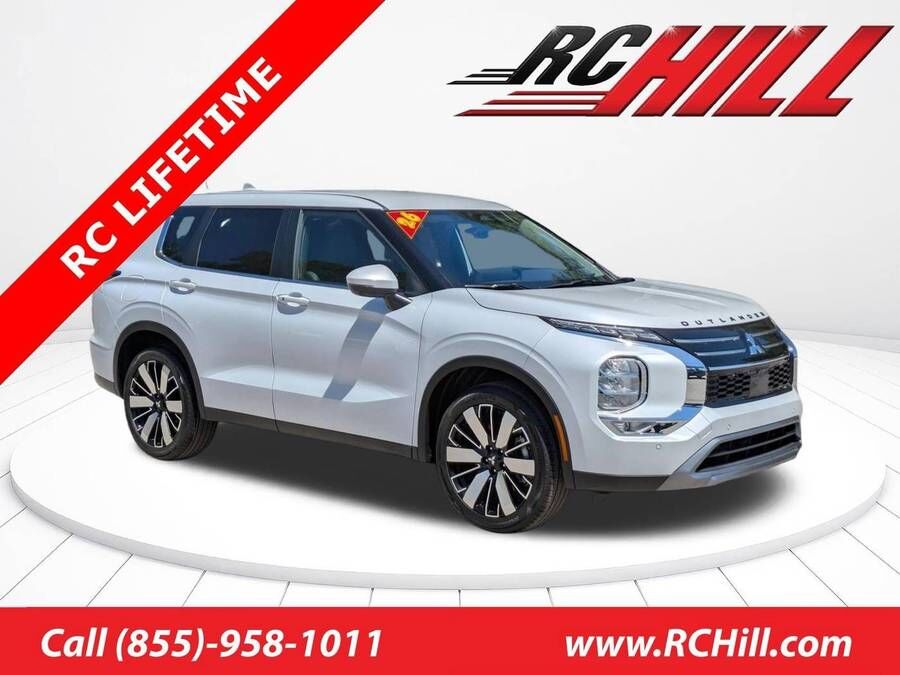 2026 MITSUBISHI Outlander