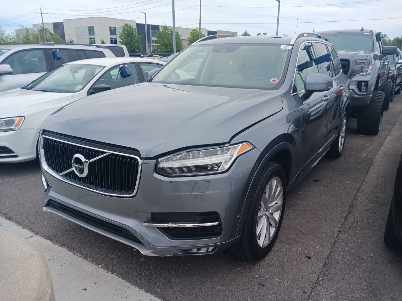 2016 VOLVO XC90