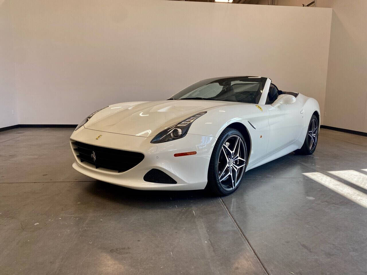2016 FERRARI California T