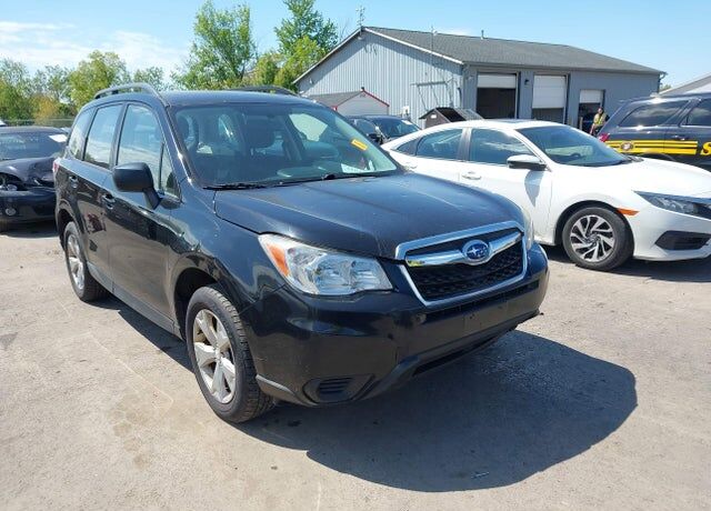 2015 SUBARU Forester