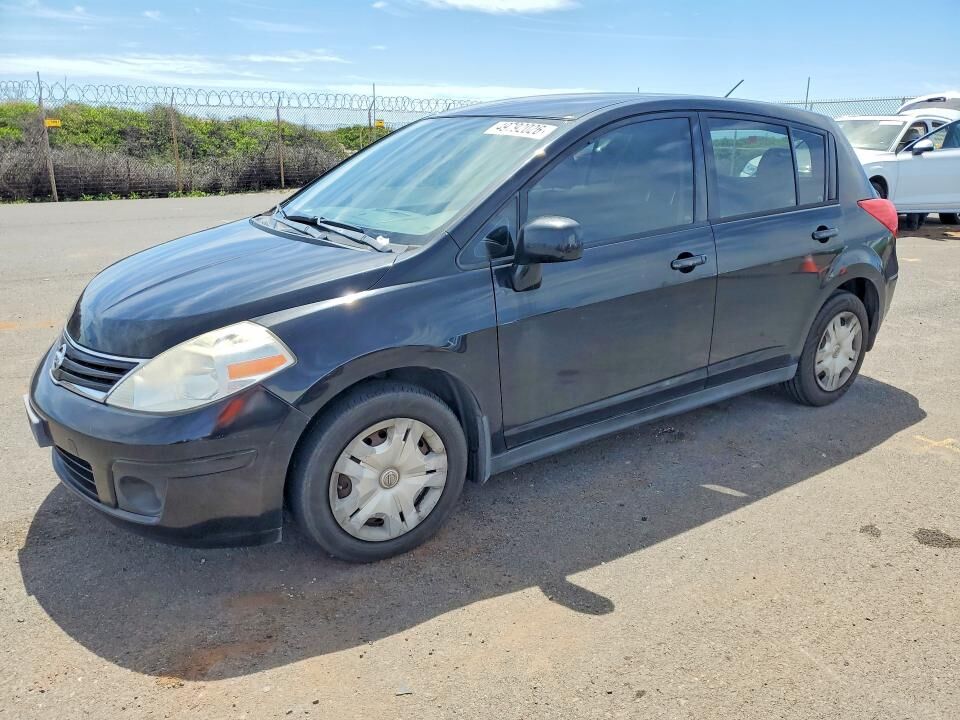 2012 NISSAN Versa
