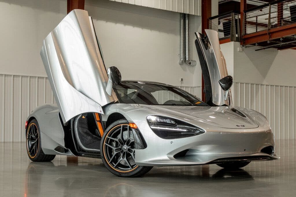 2024 MCLAREN 750S