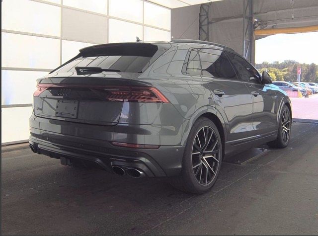 2021 Audi SQ8