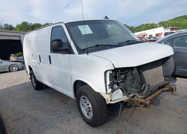 2021 CHEVROLET Express