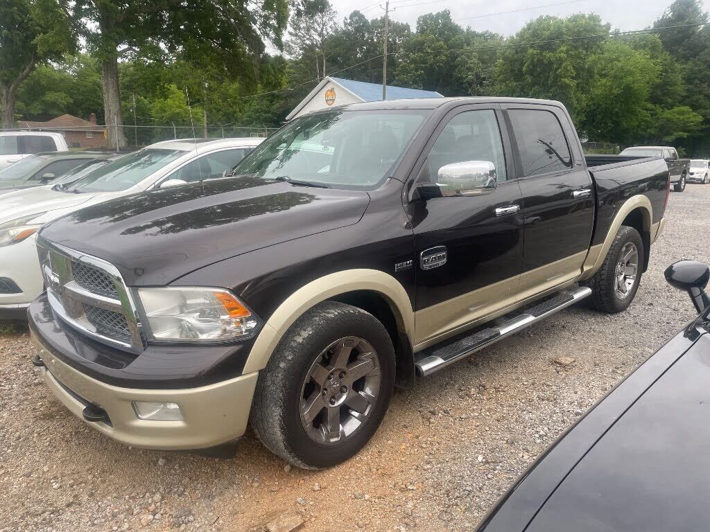 2011 DODGE Ram