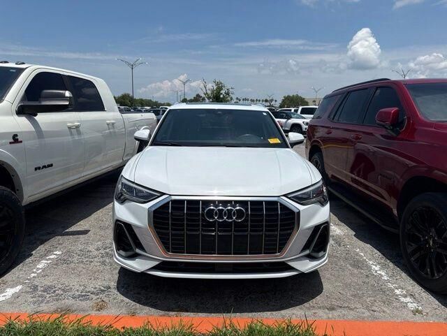 2020 Audi Q3