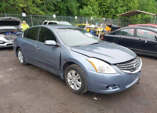 2011 NISSAN Altima