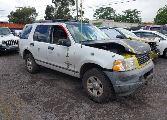 2004 FORD Explorer