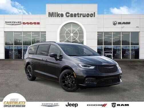 2026 CHRYSLER Pacifica