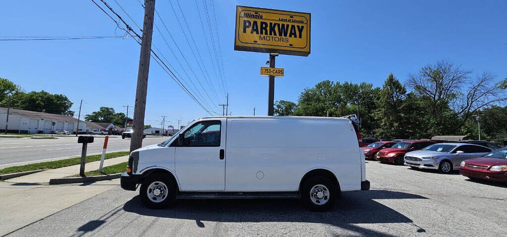 2011 CHEVROLET Express