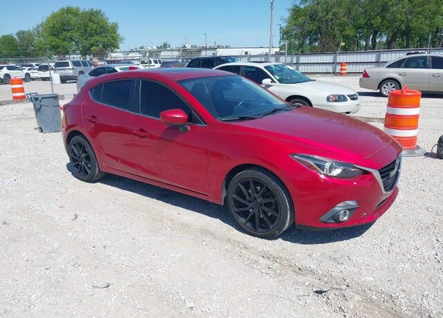 2015 MAZDA Mazda3