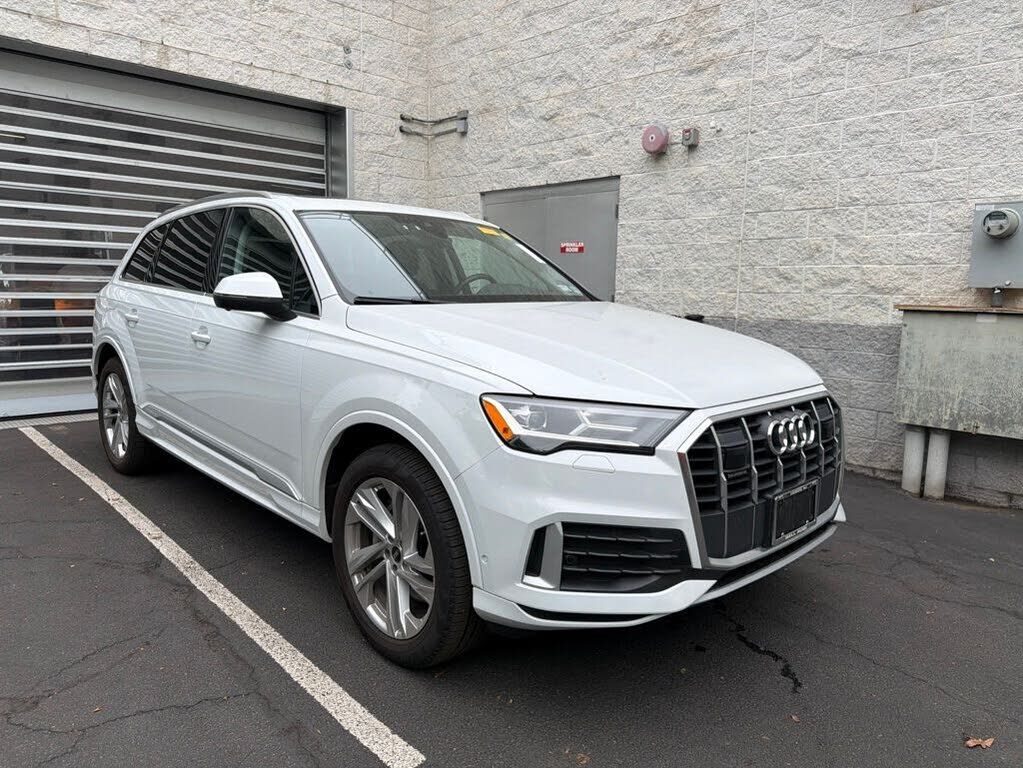 2023 AUDI Q7