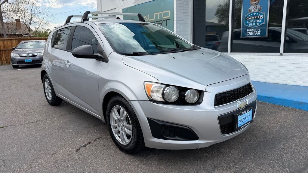 2012 CHEVROLET Sonic