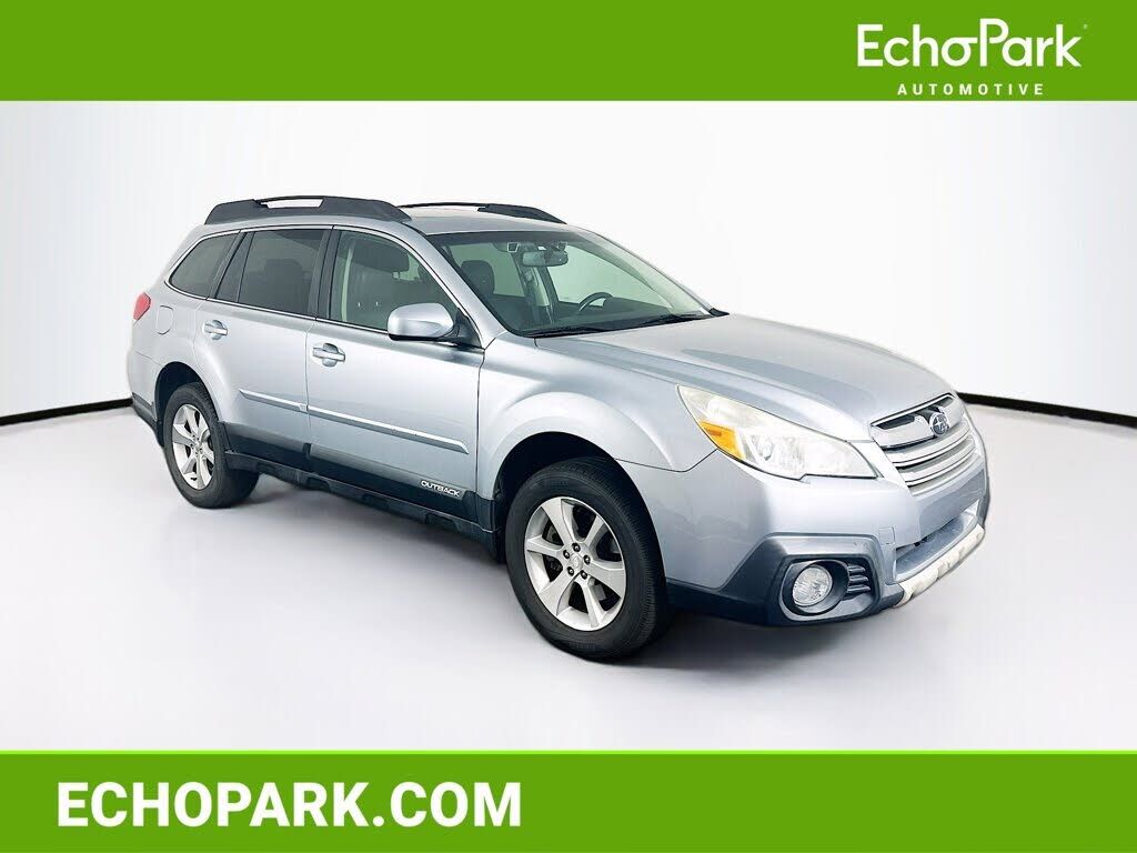 2013 SUBARU Outback