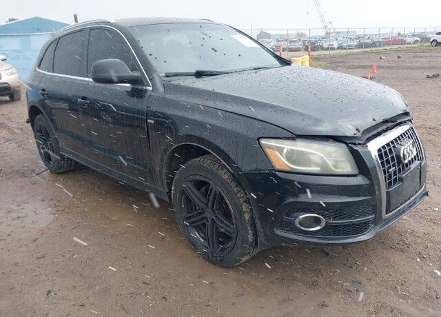2010 AUDI Q5