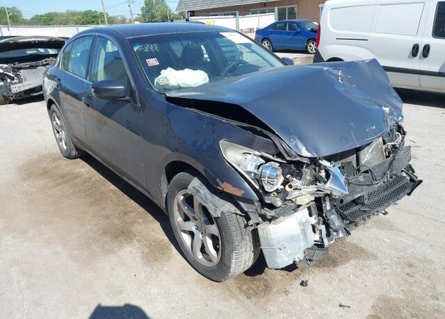 2011 INFINITI G25