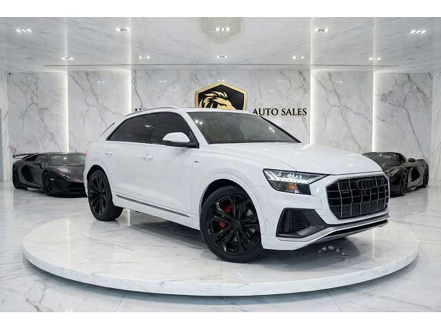 2022 AUDI Q8