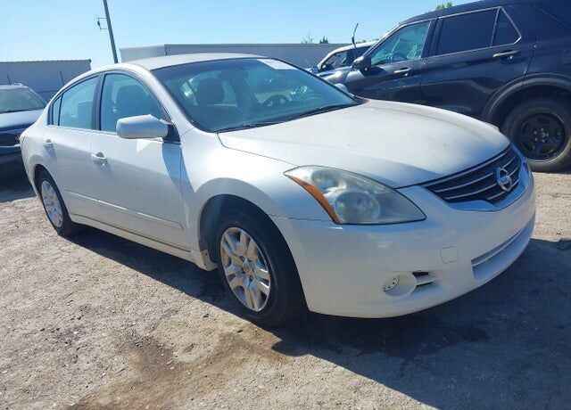 2011 NISSAN Altima