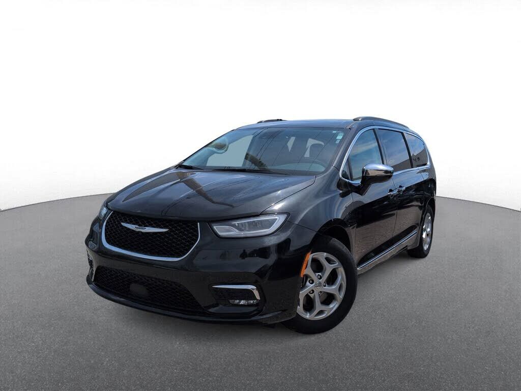 2023 CHRYSLER Pacifica