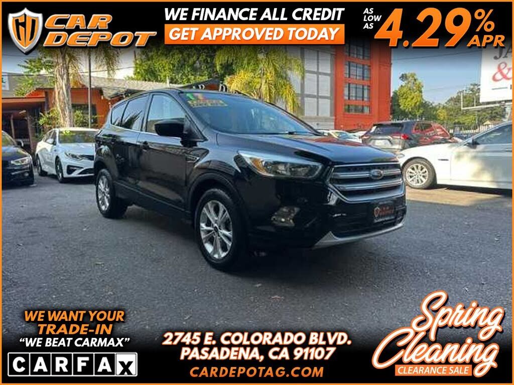 2017 FORD Escape