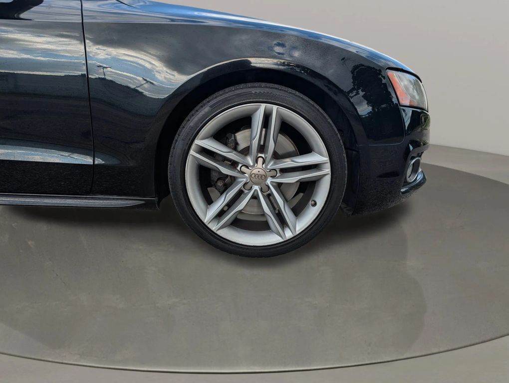 2009 AUDI S5