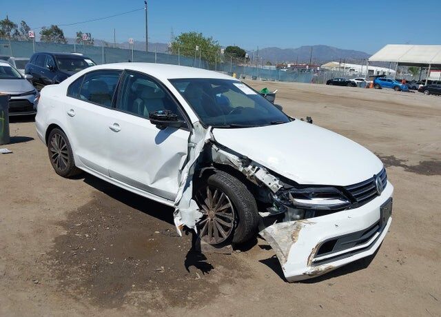 2017 VOLKSWAGEN Jetta