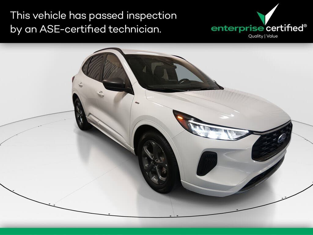 2023 FORD Escape